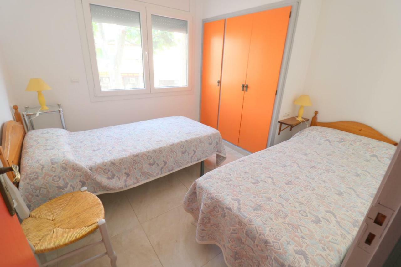 Riera Ginjolers Apartment Roses Ngoại thất bức ảnh
